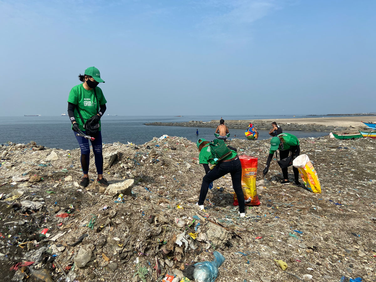 Cleaning up with a view at BASECO Beach (Taft, March 15, 2022)